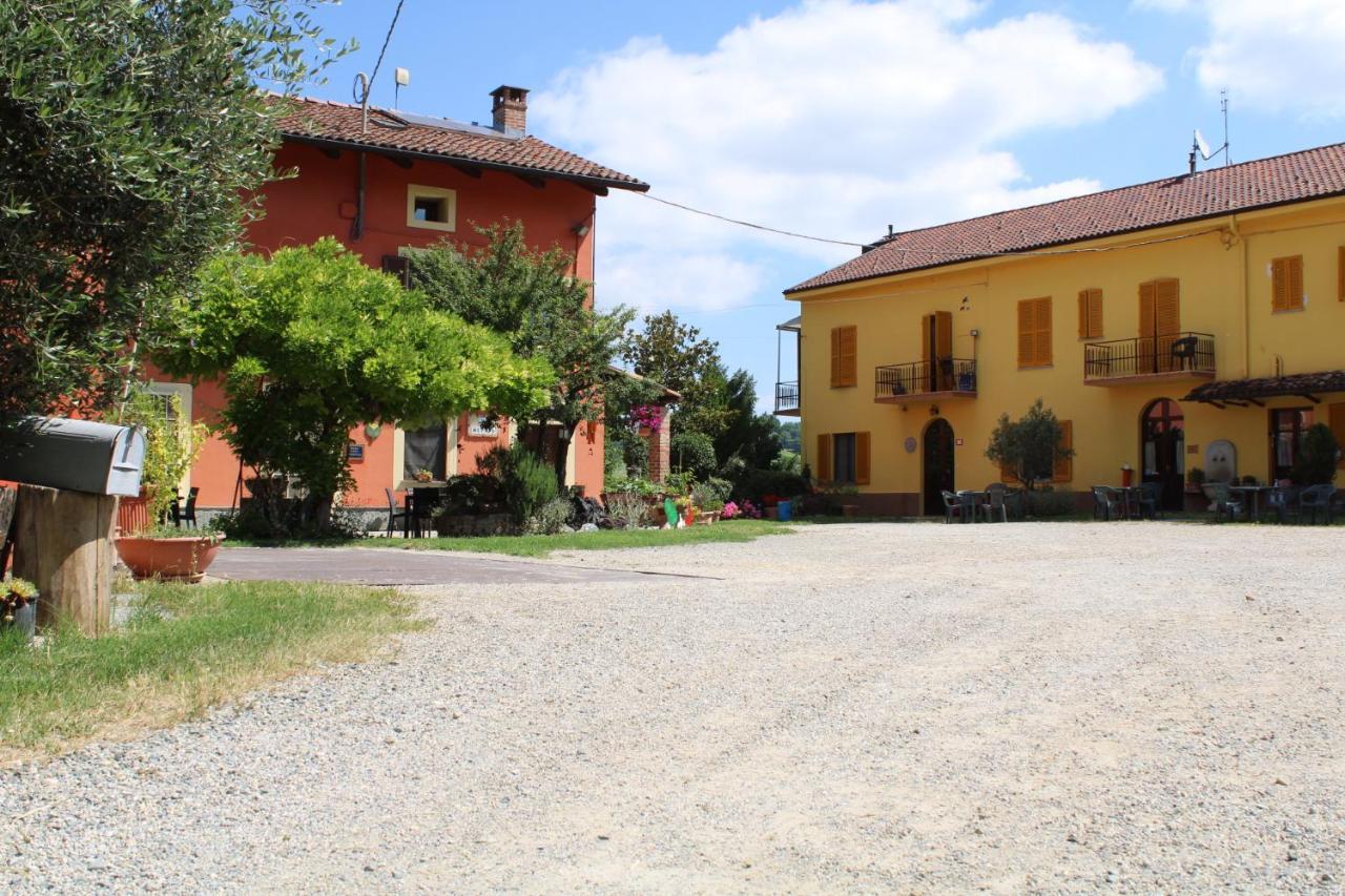Agriturismo La Mussia Castelnuovo (Asti) Exterior foto