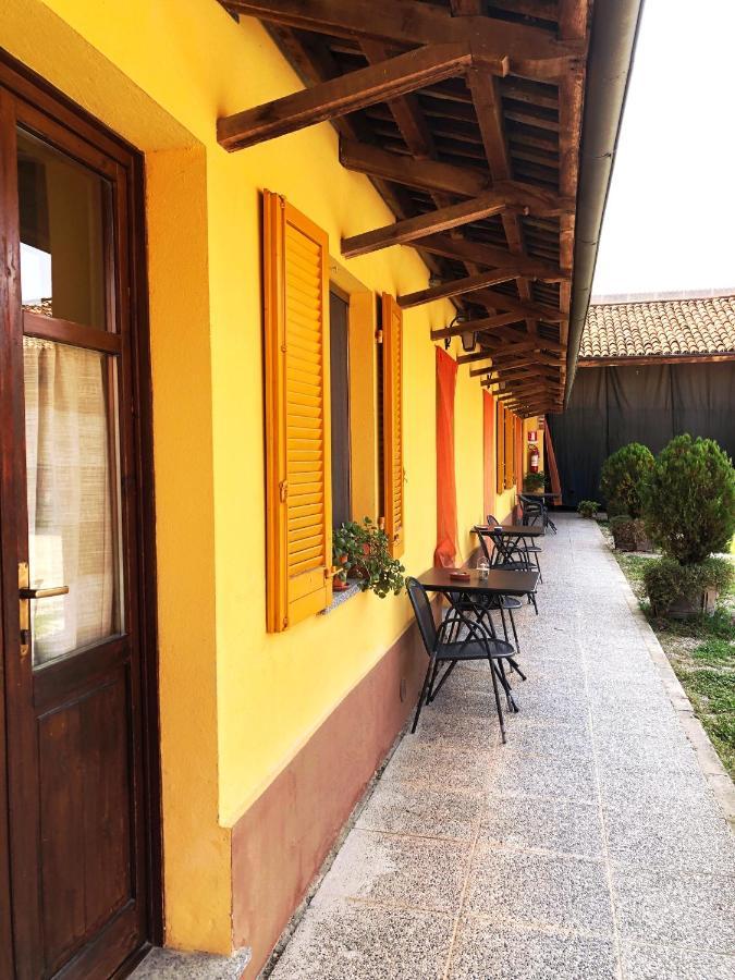 Agriturismo La Mussia Castelnuovo (Asti) Exterior foto