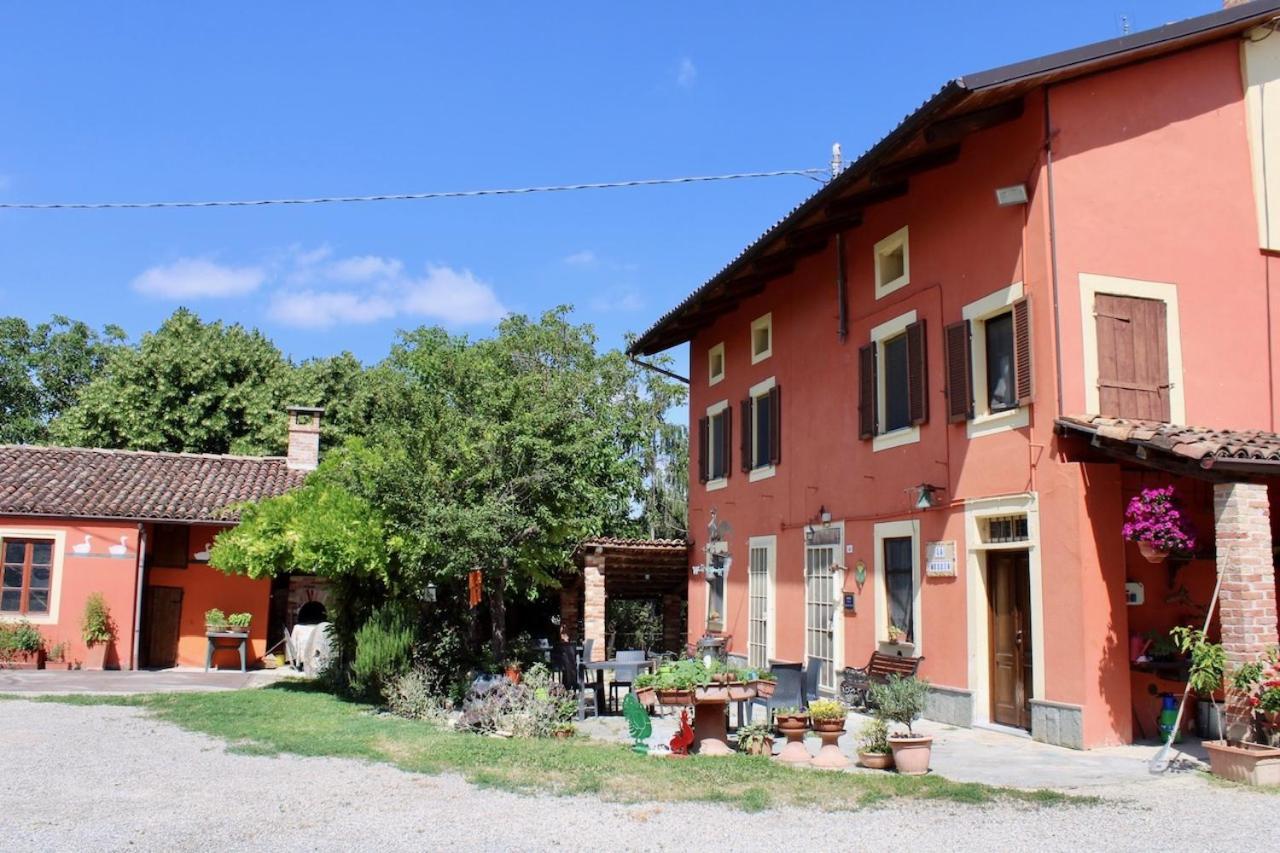 Agriturismo La Mussia Castelnuovo (Asti) Exterior foto